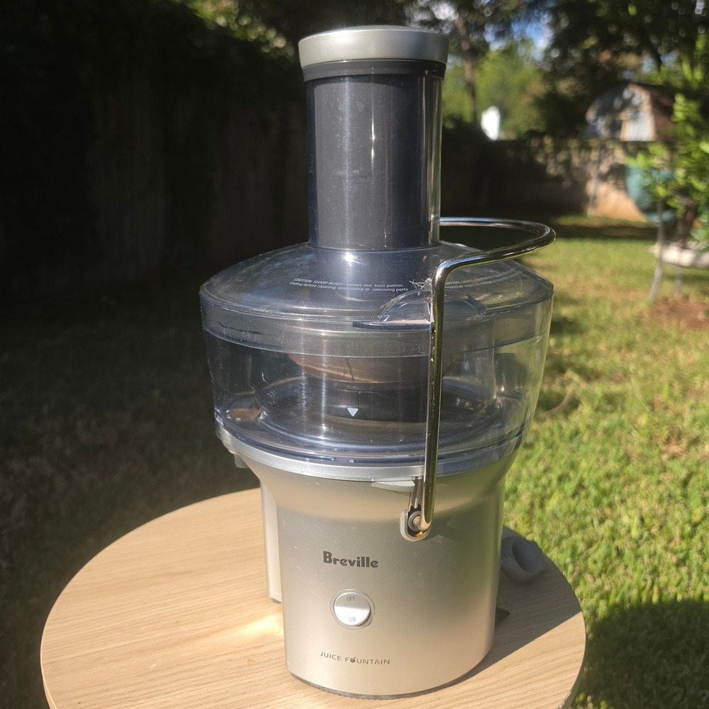 Breville Juice Fountain Compact BJE200XL Silver Centrifugal Juicer 700W 3" Chute
